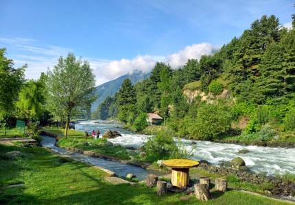 9 Days Kashmir Grand Tour from Chandigarh