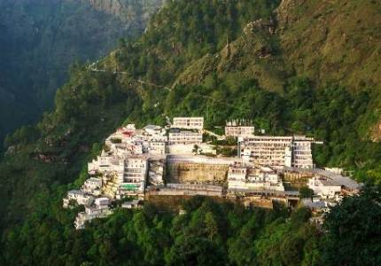 Spiritual & Scenic Kashmir Tour – Vaishno Devi to Patnitop