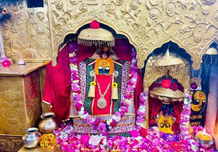 9 Devi Darshan Tour
