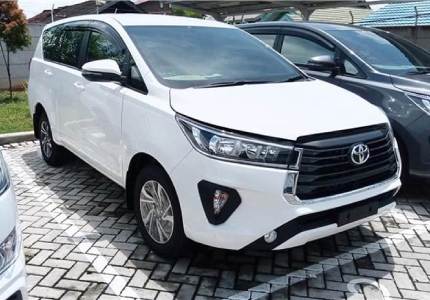 Innova Crysta Taxi